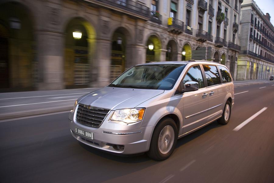  Chrysler Grand Voyager 2008 года  (фото 46 из 108)